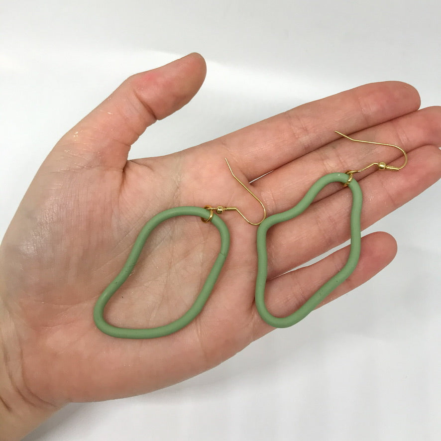 The Squiggle Loop